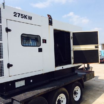 275 KWSDMO#JS275UC, portable generator, load tested, 120/208 V., 2005