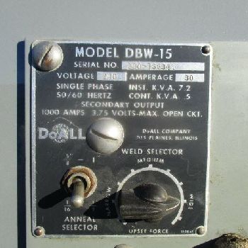 20" x 13DoAll#2013-10, vertical band saw, with welder, 30 x 24 tilting table, 2 HP, 50-5200 fpm, Serial # 339-76307