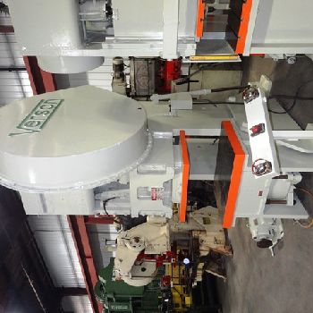 105 Ton,Verson#7-1/2, OBI press, 39" x 30 bed area, 8 stroke, 18 SH, 48 SPM, air clutch &amp; brake, palm buttons, #13313J