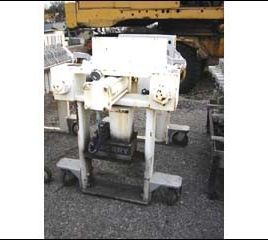 24 "Sperry, squelette de filtre-presse, type 474849, vérin hydraulique à double effet, 4 yeux, flasque et rails en acier inoxydable, 29 DL, # 16690