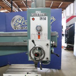 WillisBergo Bergonzi # TM50 de 4'-12 ", servicio pesado, # 5MT, mesa de caja con ranura en T de 2 lados., Brazo eléctrico elev., Portabrocas, # A5702