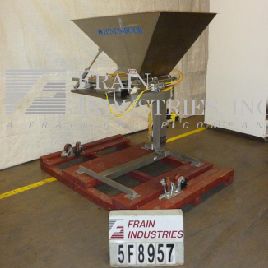 Hinds Bock#4P-12, automatic, Stainless Steel, 4 head, air operated piston filler