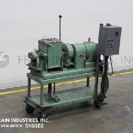 2 gal.Littleford, dual sigma blade,jacketed lab size mixer,304 Stainless Steel contact parts,9" L x 7 W x 9-1/2 D chamber,lift off cover