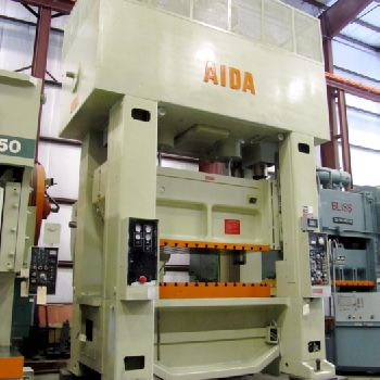 330 Ton,Aida#PMX(1), 12" stroke,31 SH,73 x 43 bed,30-90 SPM,recond,’85,#sr4304 (2 available)