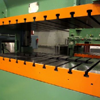 250 Ton,Clearing/Niagara #BP2, 6" str,23.5 SH,72x36 bed,new Ceico control,’96,#sr4699