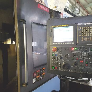 35.4" Doosan #VT900, 39 swing,Fanuc i,60 HP,1800 RPM,hyd 3-Jaw 24 chuck,2012,#30392