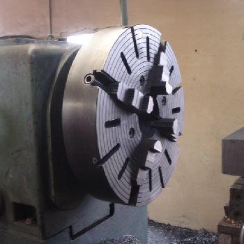 59" x 240Lansing#GRSuper B, 4 bore,50 HP,in/mm threading,steady rest,1971