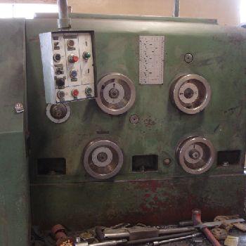 59" x 240Lansing#GRSuper B, 4 bore,50 HP,in/mm threading,steady rest,1971