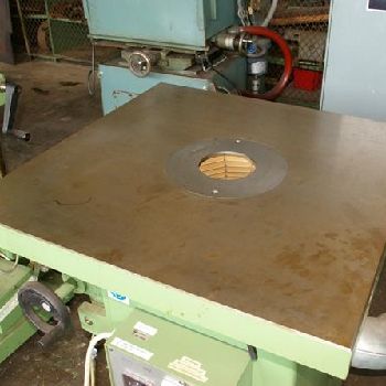 Landonio#PRN, Bobbin sanding machine, 31.8" x 31.8 table., 1 roller oscillation, #11090