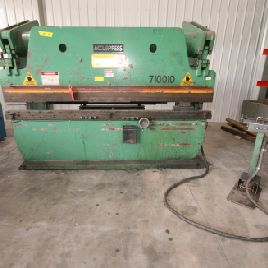 100 Ton,Accurpress#710010, press brake, 10â€™ OA, #13437