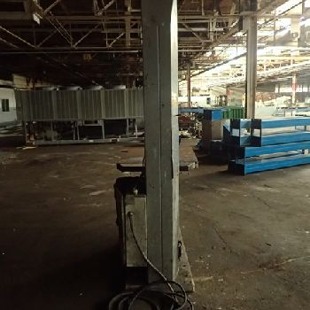 Meberband saw, approximately 24" cutting area, approximately 2 hp drive, #2949-83