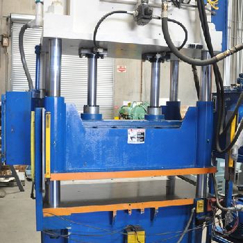 60 Ton,Savage#60HTP, 4-post hydraulic blanking trim press,light curtains,PLC,â€™92,#A2756