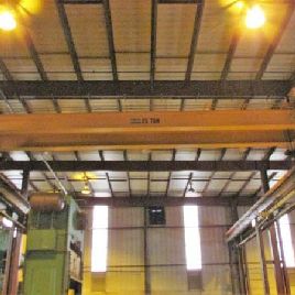 25 tonnes, Kone, portée de 45 ’, levage de 27’, suspension, 460/3/60, 1995, # 1971