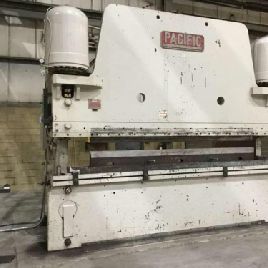 600 Ton,Pacific, hydraulic,14â€™ OA,12â€™2" BH,12 stroke,14 throat,full length die holder,50 HP