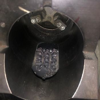 Schenck#442-FBTU, semi auto balancing machine,cutting head,3-Jaw chuck,2006