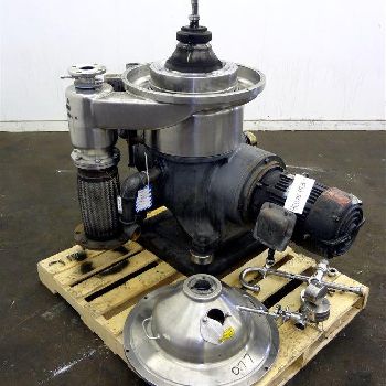 Westfalia#SB-14-06-076, desluder disc cent,316 Stainless Steel,7560 RPM bowl,liquid discharge,control panel,10 HP,tools,1978,#47143