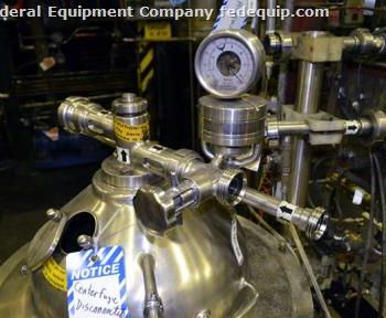 Westfalia#SB-14-06-076, desluder disc cent,316 Stainless Steel,7560 RPM bowl,liquid discharge,control panel,10 HP,tools,1978,#47143