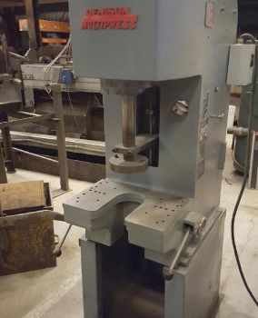 8 Ton,Denison, hyd C-frame press,12" str,18 DL,7 thrt,7.5 HP,S/N 20886,1967,#82528