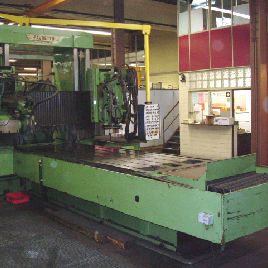 49 "x 118Favretto # FR125 / 110/3000, 42 x 120 Т-образных пазов, 50 btwn.col, (2) hds, ’80