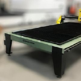 Piranha # B408, sistema de corte por plasma, mesa de 4 'x 8', control Starfire CNC con monitor LCD en color de alta resolución de 10.4 "