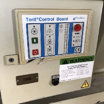 1033 cfmToritDonaldson #DCE-DF+4-SPRK, 2003