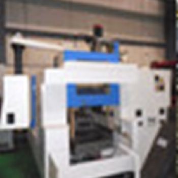 Kia#V45, 31.5" X,19.7 Y,20.5 Z,Fanuc O-iM,(2)45 x 18 pallets,6000 RPM,30 ATC