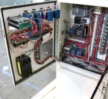 Omega #DL27, dual lane shrink bundler,13-37 bundles/minute,60-150 containers/minute,right angle infeed,#35532