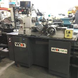 Victor # FHR68, Токарный станок, Цифровое считывание, 4000 об / мин, # 4860
