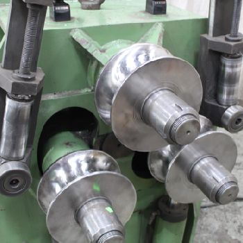 Comac#305PH, angle &amp; pipe rolls, 6 HP, 240 IPM, angle rolling tooling, 1999, #72302