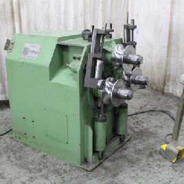 Comac # 305PH, ángulo & amp; rollos de tubería, 6 HP, 240 IPM, herramientas de laminación en ángulo, 1999, # 72302