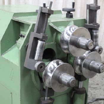 Comac#305PH, angle &amp; pipe rolls, 6 HP, 240 IPM, angle rolling tooling, 1999, #72302