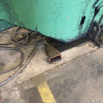 325 Ton,Cleveland, 25â€™ OA, 192" BH, Autobend 7 Back Gauge