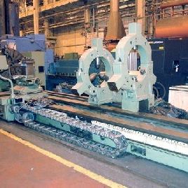 72 "x 315 WMW Niles # DPS1, 59 sur châssis, repose-pieds fixes, filetage in / mm, ’77, # 22882