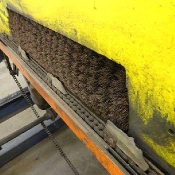 Burrmaster, tube end deburring machine, 18" x 88 brushes, chain type feed sys.