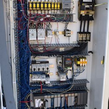 Ransohoff#QS-9000, 93" infeed, 112 outfeed, 17 LR x 6 T opening, A &amp; B Panelview 600, 2004, #CB3664