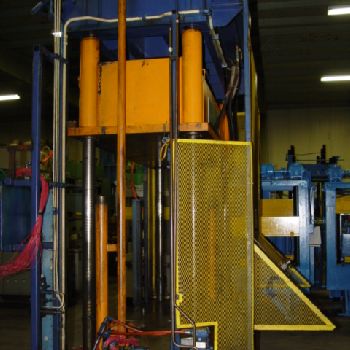 50 Ton, PH, 4-post,52" stroke,101 x 42,66 DL,75 HP,1105 IPM fast close,#1657 (3 available)