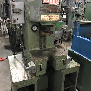 6 Ton,Denison, gap frame, 6" stroke, 12 DL, 16 x 10.5 bed, palm buttons, #21976