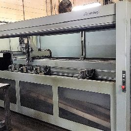 Emmegi#PHANTOMATIC-T4A, CNC profile machining center, 4-adjustable vises, tool changer, Windows based CNC controls, 2007