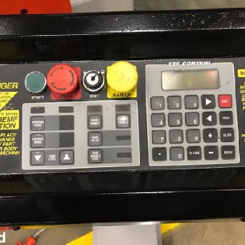 60 Ton,Accurpress#76010, hydraulic CNC press brake,8â€™ OA,100" BH,8 throat,#27876