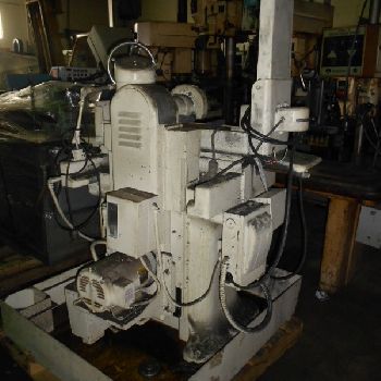 6" x 18Nortonmanual surface grinder, 6 x 18 chuck