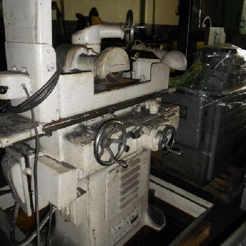 6" x 18Nortonmanual surface grinder, 6 x 18 chuck