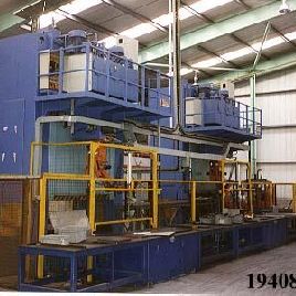 225 tonnes, Stenhoj # 200TPC, presse hydraulique latérale droite, 15.75 "str, 39.4 DL, Logodan CNC