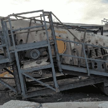 6" x 16Cedarapidsdouble deck vibratory screen, used