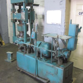 135 Ton,HPM, hyd press,4-post,12" str,upacting,20 LR x 7 FB,5 HP,3-phase,220/440 V.