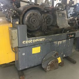 Cincinnati No. 2 Mdl. OM, tal como está o reconstruido, reposo de trabajo de alimentación o alimentación, refrigerante (4 disponibles)