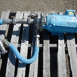 WaukeshaCherry Burrel # 2065LV, acero inoxidable, entrada de 1.5 ", salida de 2.5, 7.5 HP, motor 230/460 V. XP, serie # 88523-9, # 42055