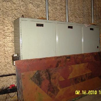 700 Ton,Verson#700-HD-2-144T, hydraulic stamping press,42" stroke,87 DL,144 x 96 bed/ram