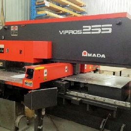 22 tonna, Amada # VIPROS-255, 50 "x 50 kefe (50x100 w / repo), 31 sta, 3 A / I, Fanuc 18P, '98