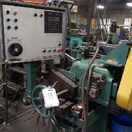 Cincinnati No. 2 Mdl. OM, amoladora sin centro, a través de alimentación, SGC generación 1 sistema de compensación