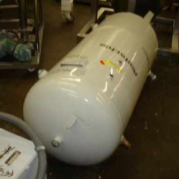 Rietschlevacuum pump system, consists of (2) VPC60 rotary vane vacuum pumps,2.4 HP each,277/400 V.,2000,#32705